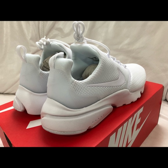 Nike Presto Fly White Size 8 New - Picture 4 of 6